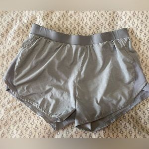 Under Armour brand loose fit athletic shorts-women’s medium